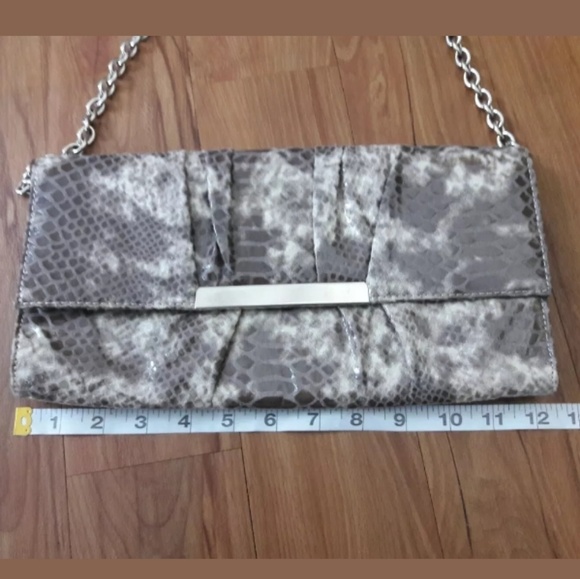 Sondra Roberts Faux Crocodile Snakeskin Clutch - Picture 5 of 8